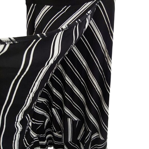 Chico's faux wrap skirt size 8/10 - Picture 3 of 9